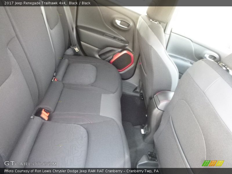 Black / Black 2017 Jeep Renegade Trailhawk 4x4