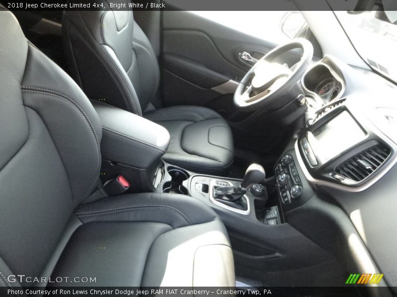 Bright White / Black 2018 Jeep Cherokee Limited 4x4