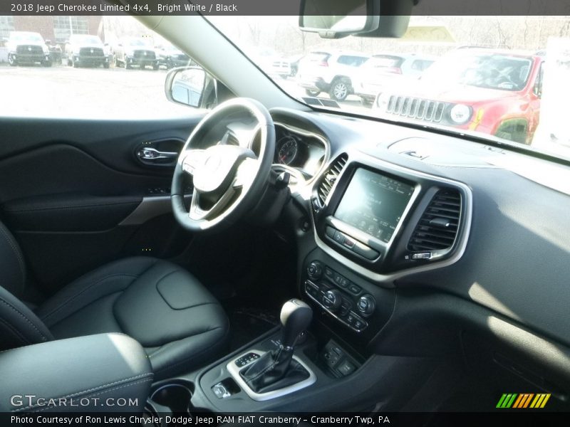 Bright White / Black 2018 Jeep Cherokee Limited 4x4