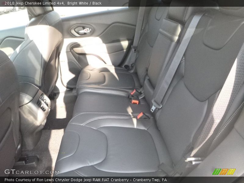 Bright White / Black 2018 Jeep Cherokee Limited 4x4