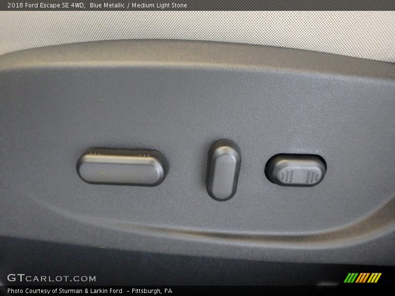 Blue Metallic / Medium Light Stone 2018 Ford Escape SE 4WD