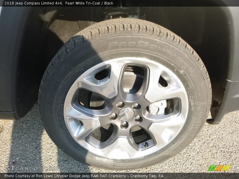 Pearl White Tri–Coat / Black 2018 Jeep Compass Limited 4x4