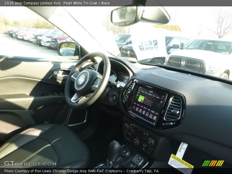 Pearl White Tri–Coat / Black 2018 Jeep Compass Limited 4x4