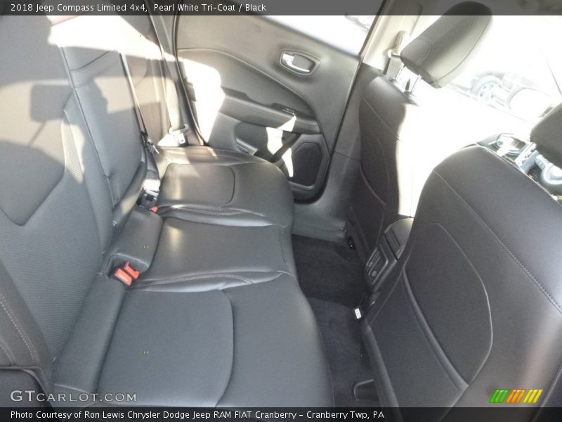 Pearl White Tri–Coat / Black 2018 Jeep Compass Limited 4x4