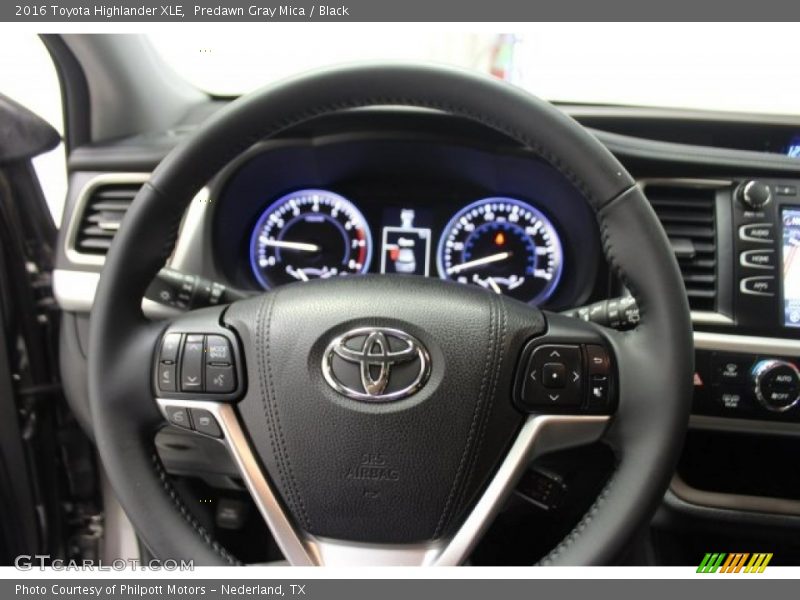 Predawn Gray Mica / Black 2016 Toyota Highlander XLE
