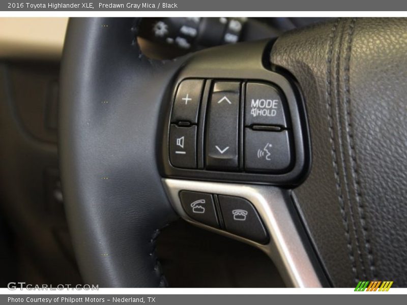 Predawn Gray Mica / Black 2016 Toyota Highlander XLE