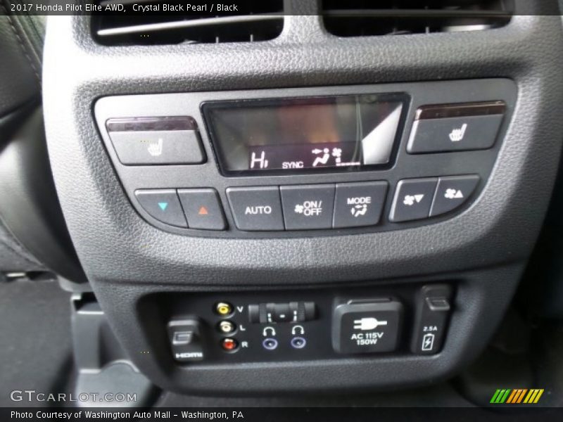 Crystal Black Pearl / Black 2017 Honda Pilot Elite AWD