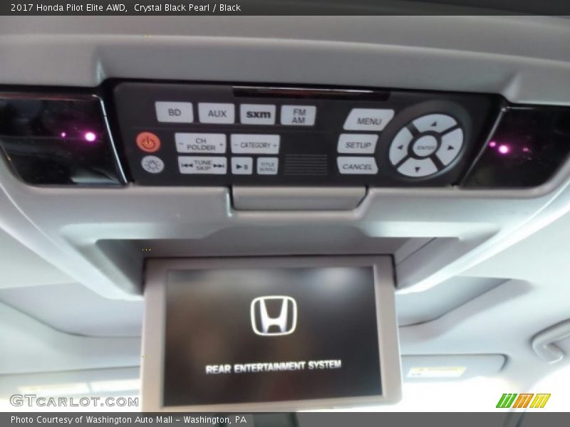 Crystal Black Pearl / Black 2017 Honda Pilot Elite AWD