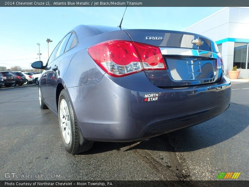 Atlantis Blue Metallic / Jet Black/Medium Titanium 2014 Chevrolet Cruze LS