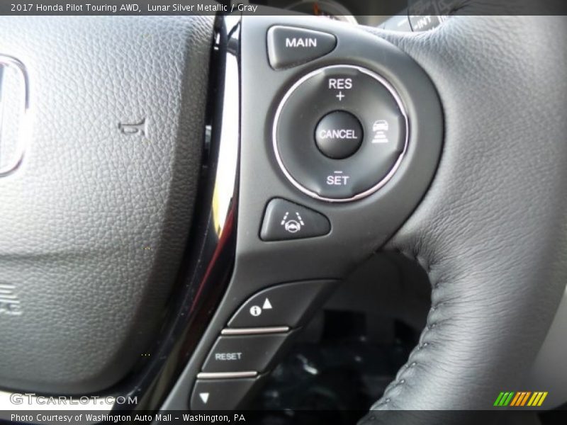 Lunar Silver Metallic / Gray 2017 Honda Pilot Touring AWD