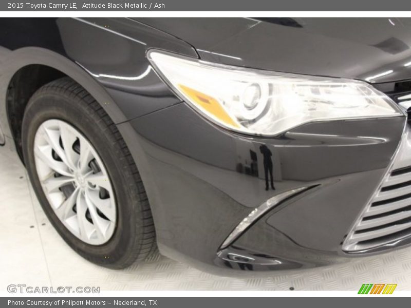 Attitude Black Metallic / Ash 2015 Toyota Camry LE