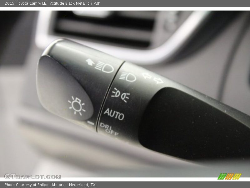 Attitude Black Metallic / Ash 2015 Toyota Camry LE