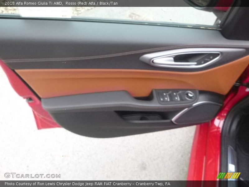 Rosso (Red) Alfa / Black/Tan 2018 Alfa Romeo Giulia Ti AWD