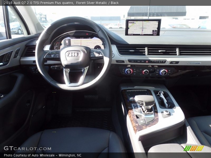 Dashboard of 2018 Q7 2.0 TFSI Premium Plus quattro