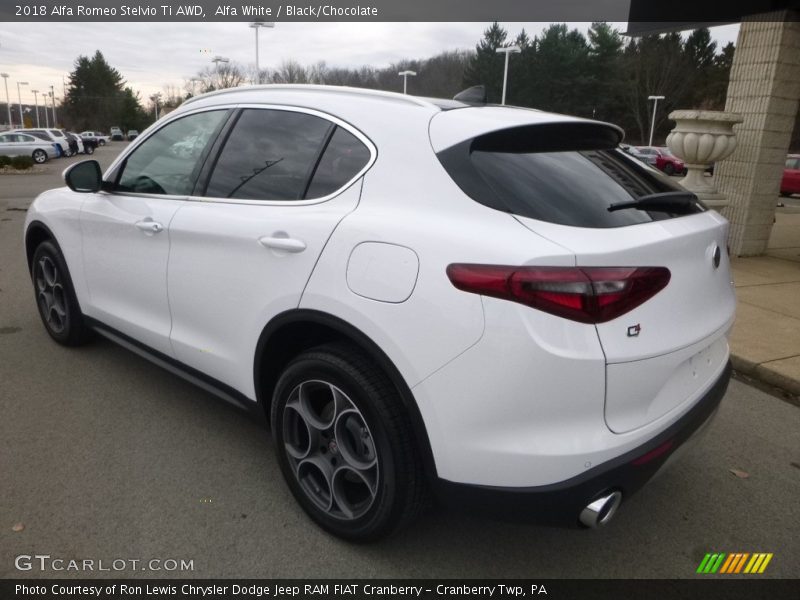 Alfa White / Black/Chocolate 2018 Alfa Romeo Stelvio Ti AWD