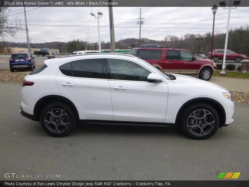 Alfa White / Black/Chocolate 2018 Alfa Romeo Stelvio Ti AWD