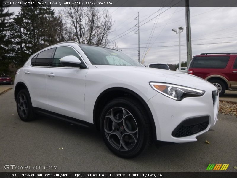 Alfa White / Black/Chocolate 2018 Alfa Romeo Stelvio Ti AWD