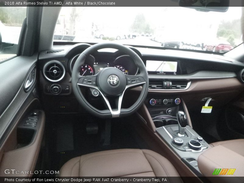 Alfa White / Black/Chocolate 2018 Alfa Romeo Stelvio Ti AWD