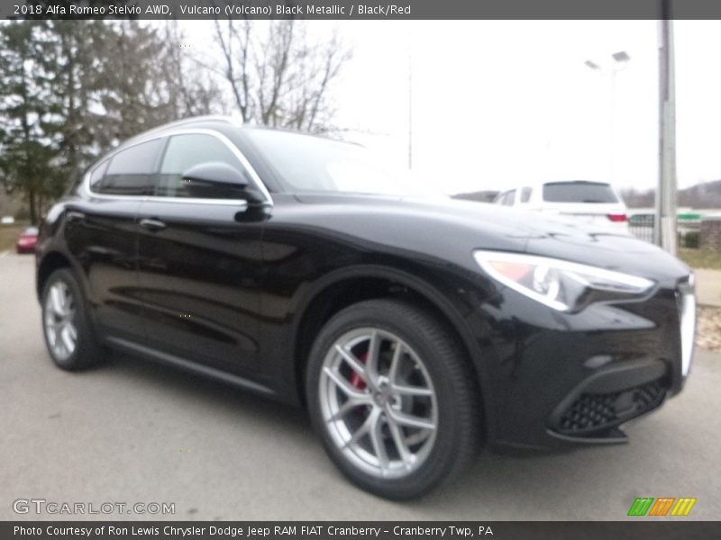 Vulcano (Volcano) Black Metallic / Black/Red 2018 Alfa Romeo Stelvio AWD