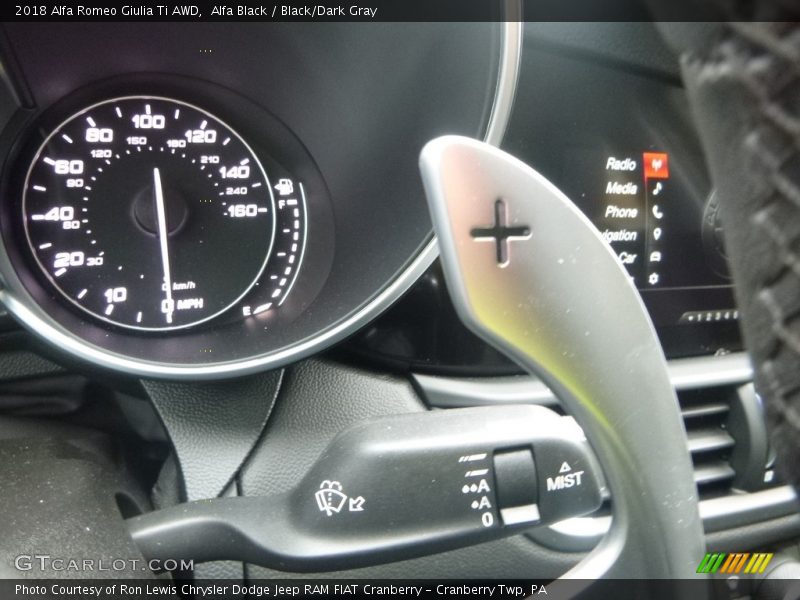 Alfa Black / Black/Dark Gray 2018 Alfa Romeo Giulia Ti AWD