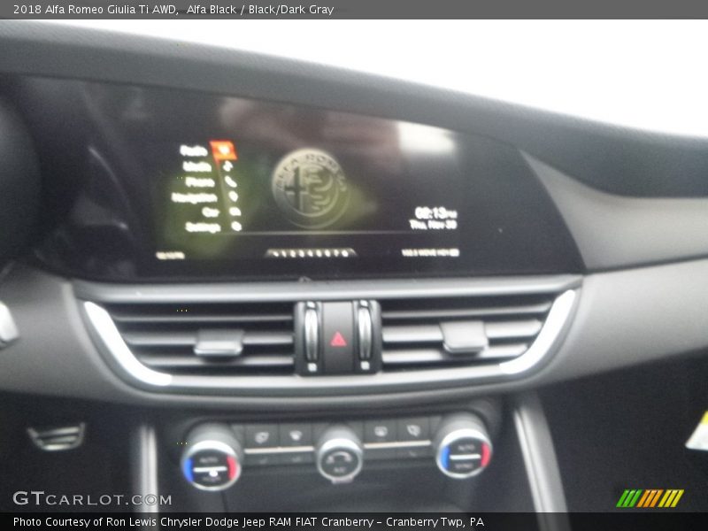 Alfa Black / Black/Dark Gray 2018 Alfa Romeo Giulia Ti AWD