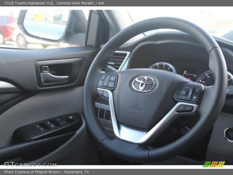 Celestial Silver Metallic / Ash 2018 Toyota Highlander XLE