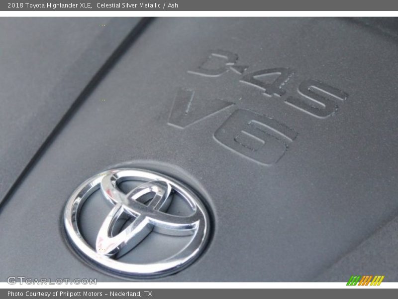Celestial Silver Metallic / Ash 2018 Toyota Highlander XLE