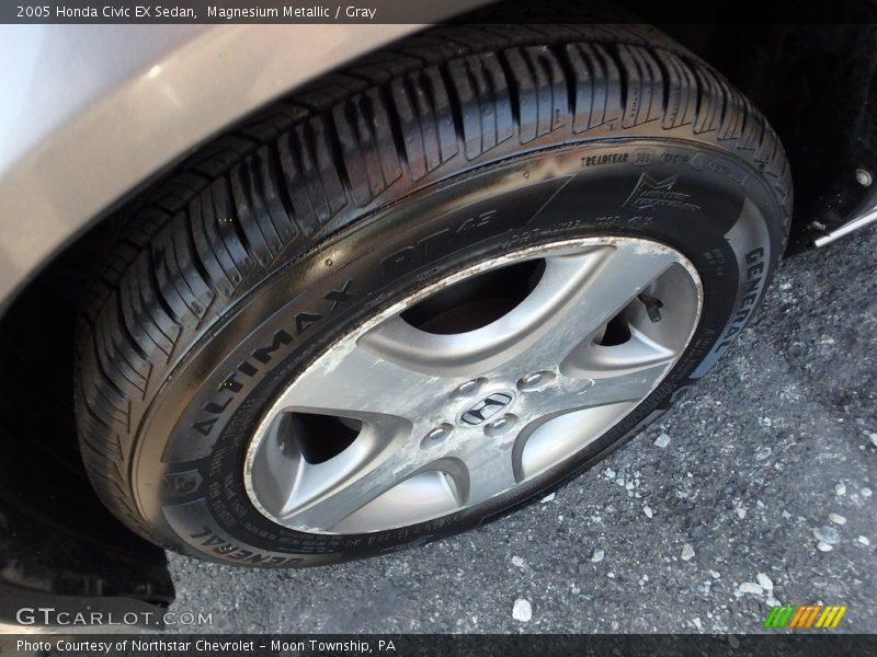 Magnesium Metallic / Gray 2005 Honda Civic EX Sedan