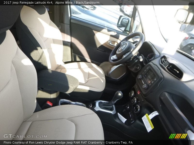 Alpine White / Black/Sandstorm 2017 Jeep Renegade Latitude 4x4
