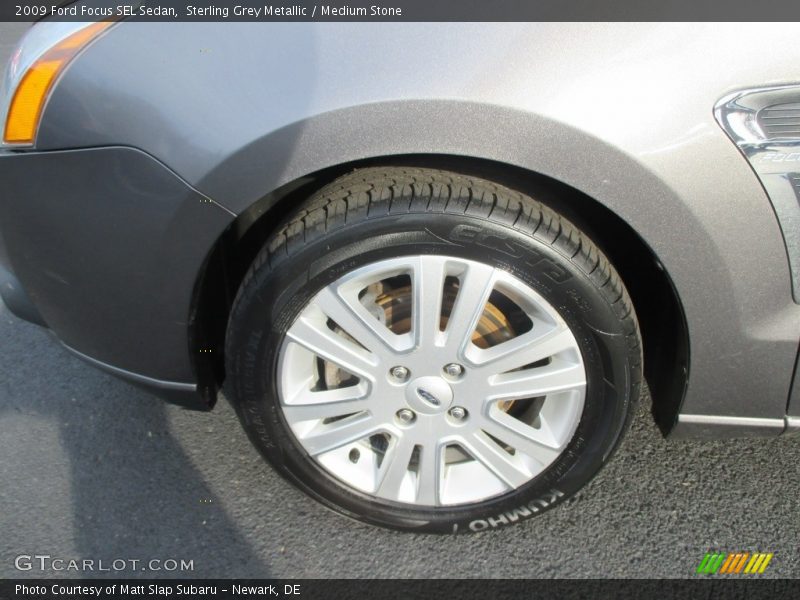 Sterling Grey Metallic / Medium Stone 2009 Ford Focus SEL Sedan