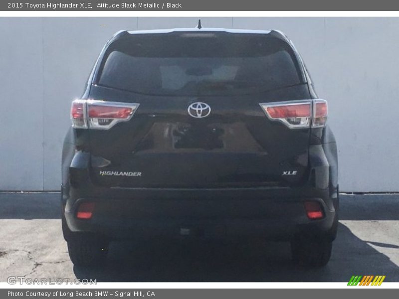 Attitude Black Metallic / Black 2015 Toyota Highlander XLE
