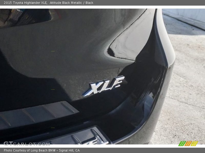Attitude Black Metallic / Black 2015 Toyota Highlander XLE