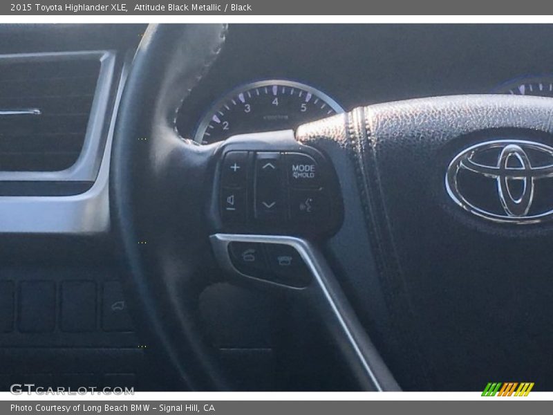 Attitude Black Metallic / Black 2015 Toyota Highlander XLE