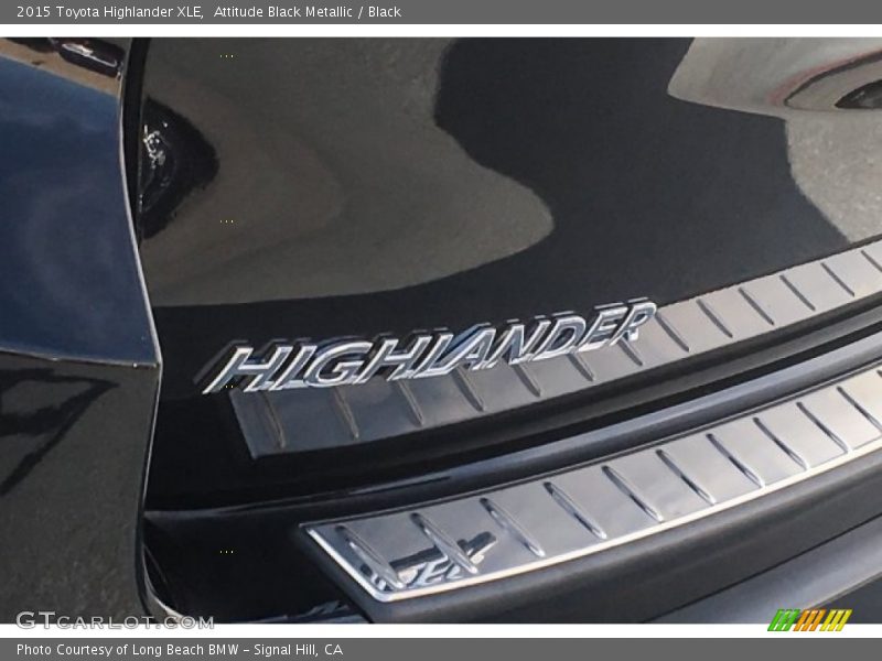 Attitude Black Metallic / Black 2015 Toyota Highlander XLE