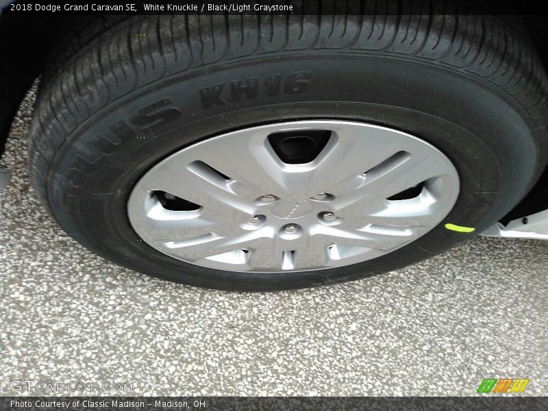 White Knuckle / Black/Light Graystone 2018 Dodge Grand Caravan SE