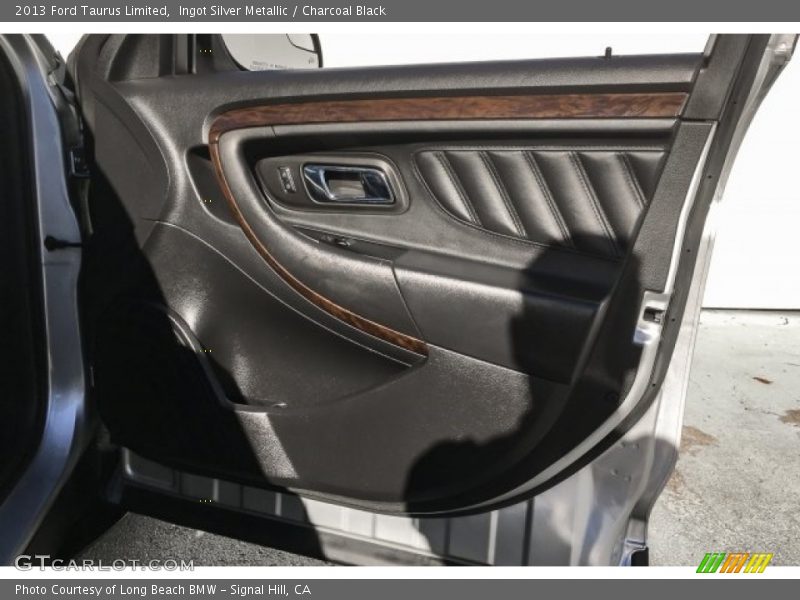 Ingot Silver Metallic / Charcoal Black 2013 Ford Taurus Limited