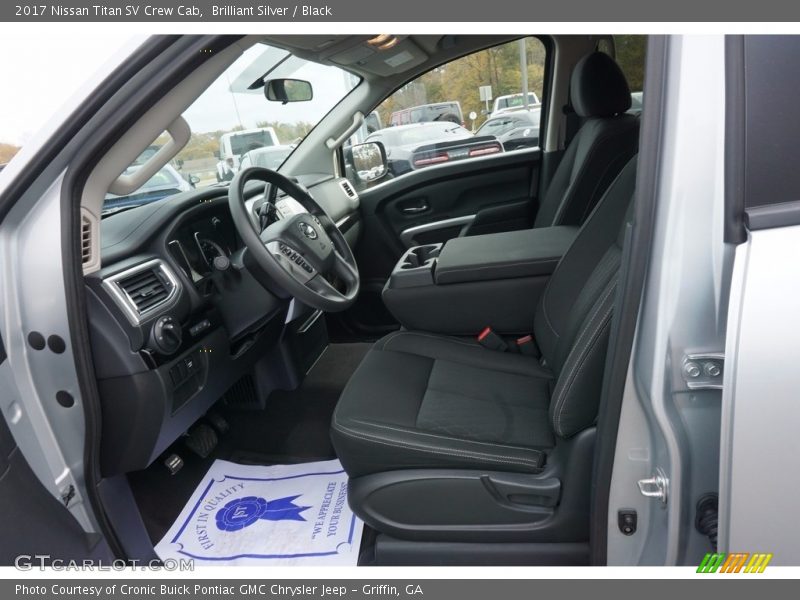 Brilliant Silver / Black 2017 Nissan Titan SV Crew Cab