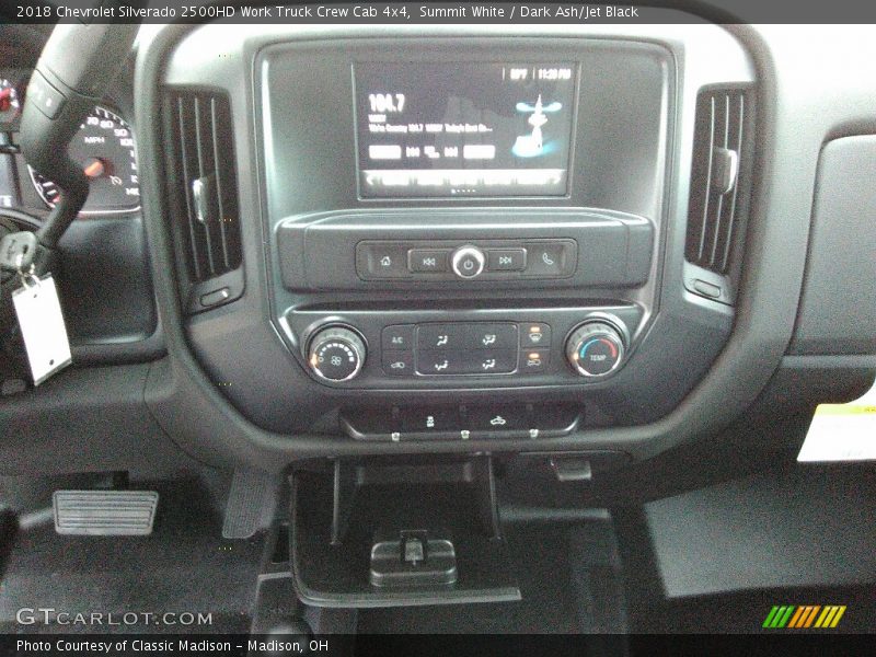 Summit White / Dark Ash/Jet Black 2018 Chevrolet Silverado 2500HD Work Truck Crew Cab 4x4