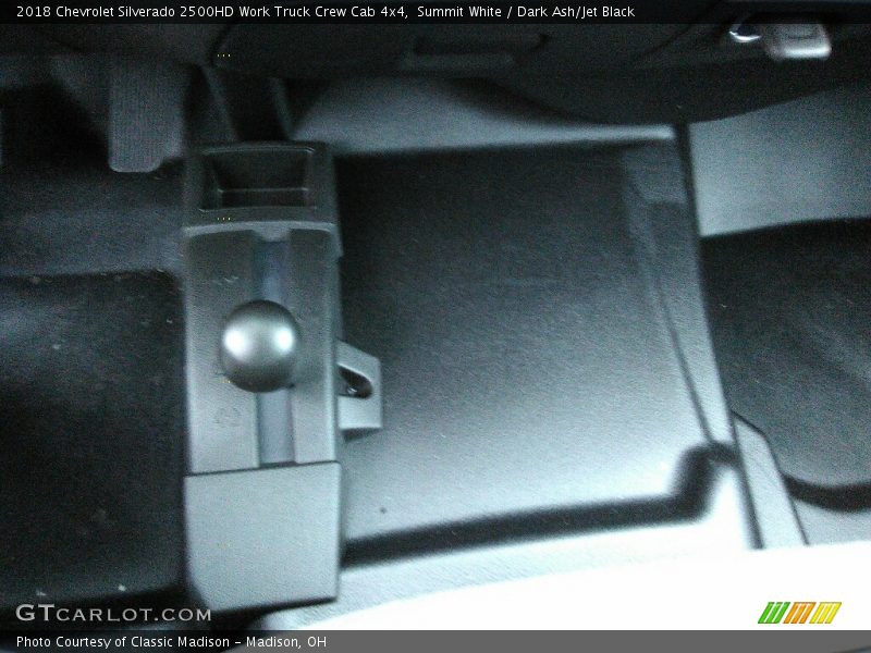 Summit White / Dark Ash/Jet Black 2018 Chevrolet Silverado 2500HD Work Truck Crew Cab 4x4