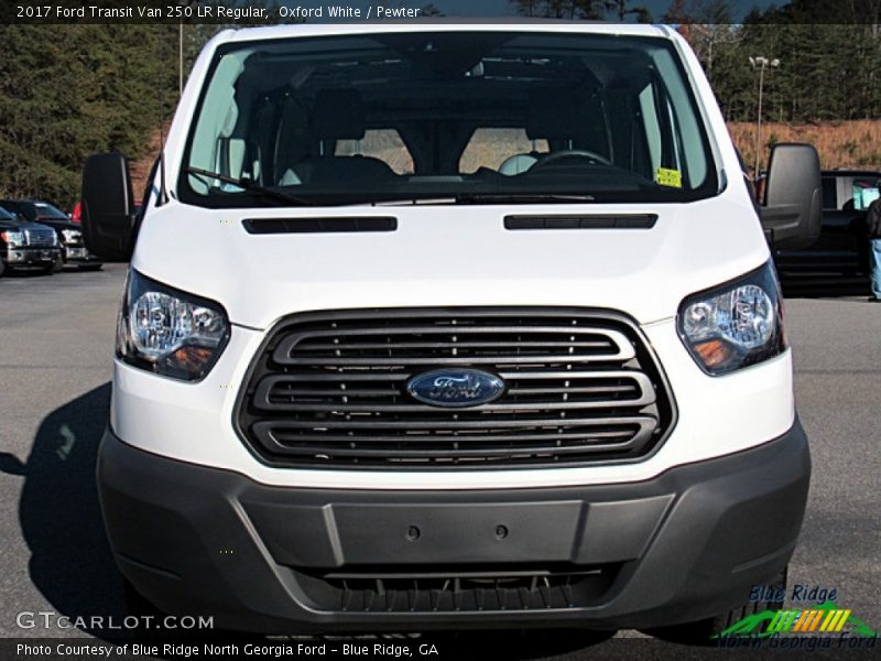 Oxford White / Pewter 2017 Ford Transit Van 250 LR Regular