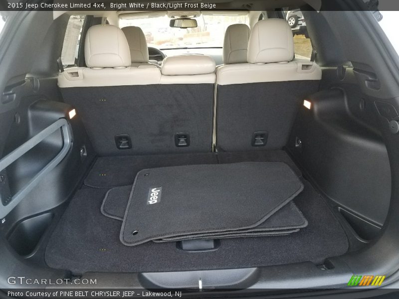 Bright White / Black/Light Frost Beige 2015 Jeep Cherokee Limited 4x4