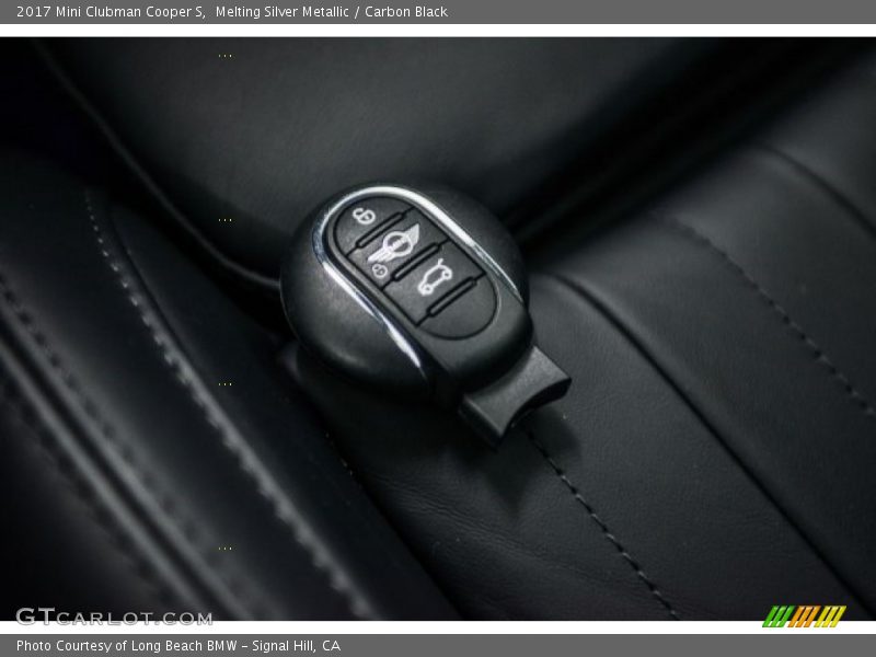 Melting Silver Metallic / Carbon Black 2017 Mini Clubman Cooper S
