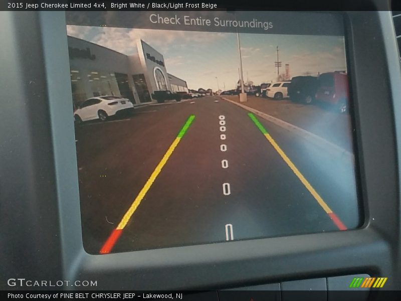 Bright White / Black/Light Frost Beige 2015 Jeep Cherokee Limited 4x4