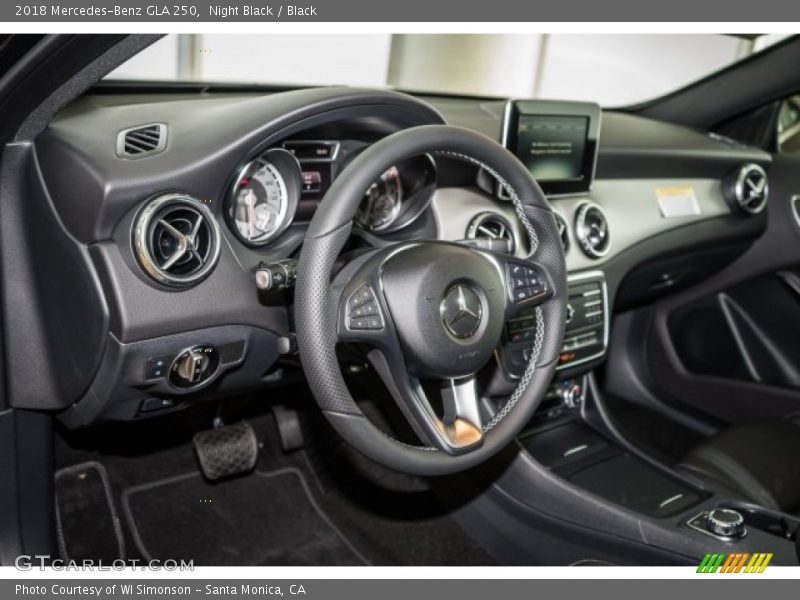 Night Black / Black 2018 Mercedes-Benz GLA 250