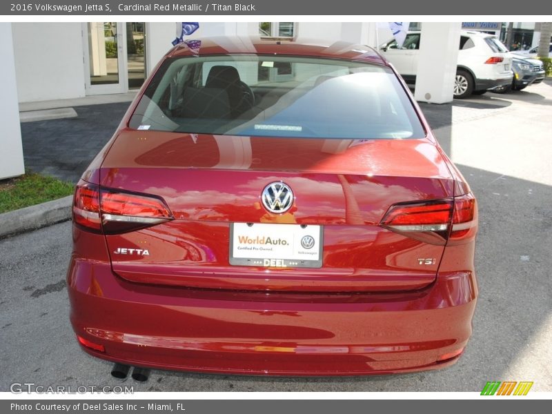 Cardinal Red Metallic / Titan Black 2016 Volkswagen Jetta S