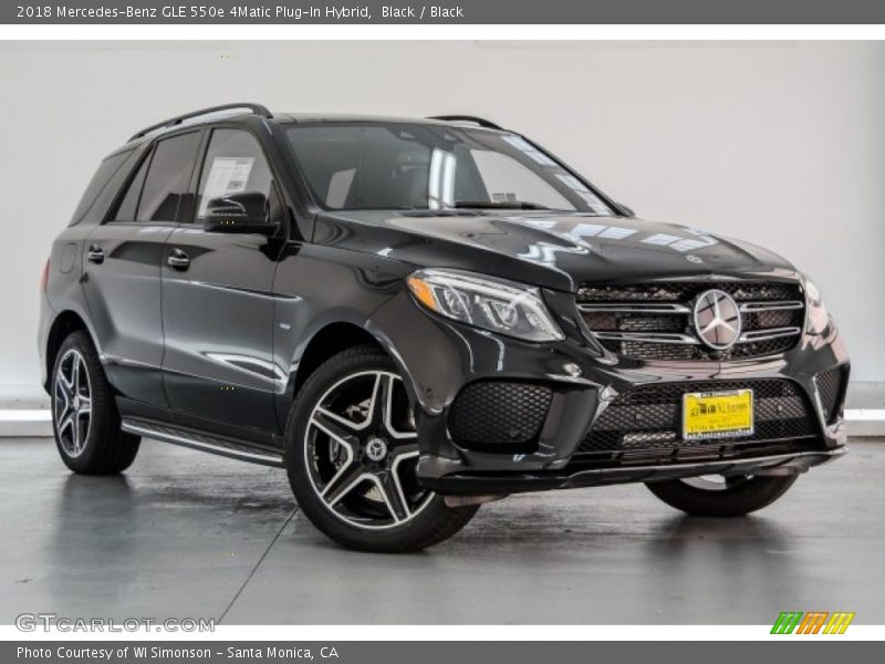 Front 3/4 View of 2018 GLE 550e 4Matic Plug-In Hybrid