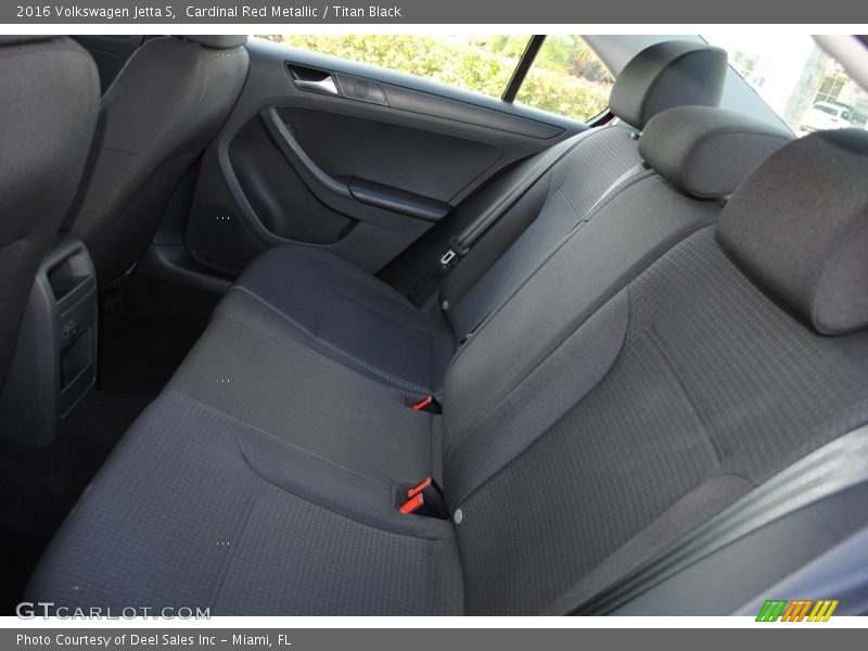 Cardinal Red Metallic / Titan Black 2016 Volkswagen Jetta S
