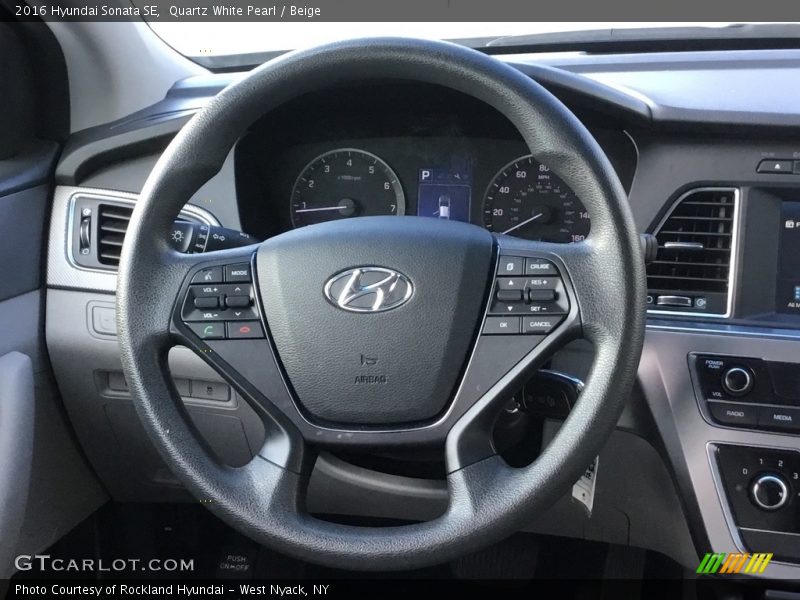 Quartz White Pearl / Beige 2016 Hyundai Sonata SE