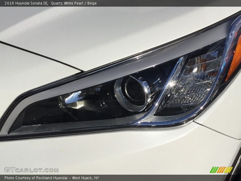 Quartz White Pearl / Beige 2016 Hyundai Sonata SE