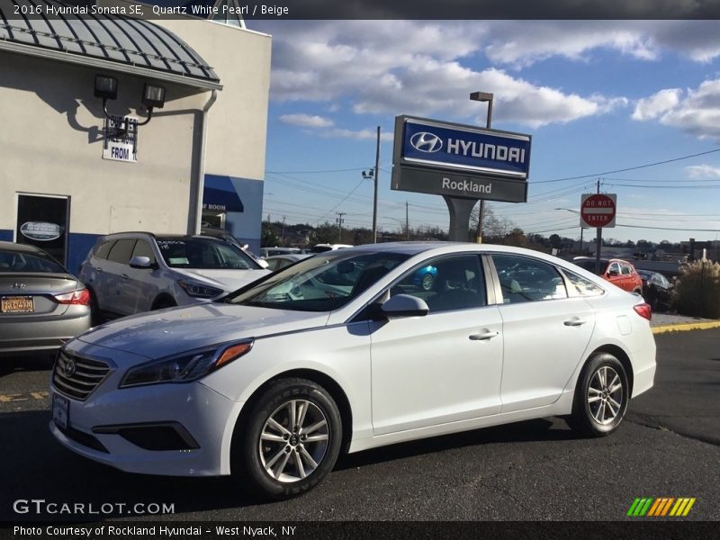 Quartz White Pearl / Beige 2016 Hyundai Sonata SE